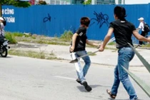 Đi hát karaoke, bị côn đồ đất Cảng truy sát đến chết