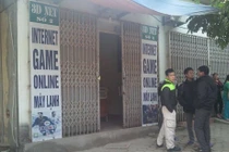 Xông vào quán internet dùng gạch đập nhân viên đến chết