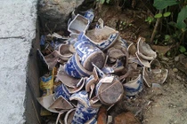 Cận cảnh hàng trăm ngôi mộ bị đập phá ở Hải Phòng