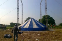 Tháo dỡ rạp xiếc Trung ương bị sập ở Hải Dương