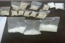 Phá ổ nhóm chuyên bán ma tuý cho các quán bar