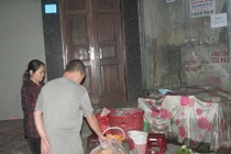 Sự thật về clip cán bộ phường còng tay người dân