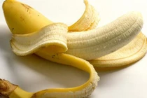 Mẹo tận dụng vỏ chuối hiệu quả bất ngờ