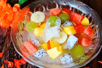 Địa chỉ ăn chè hoa quả tuyệt ngon tại Hà Nội