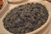 Kỳ quặc món súp lá cay đắng từ Ai Cập