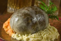 Những món ăn kinh dị có sức hút kỳ lạ