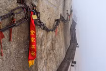 Đột nhập những nhà hàng độc dị, xa xôi 