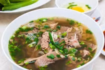 Tận hưởng phở Việt ngon tuyệt ở Brazil