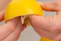 6 cách đơn giản giúp móng tay luôn trắng hồng