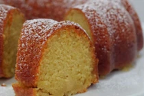 Trổ tài làm bánh rum đặc biệt cho tiệc Giáng sinh