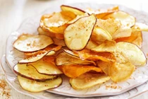 Mẹo nướng khoai tây giòn rụm, an toàn tuyệt đối