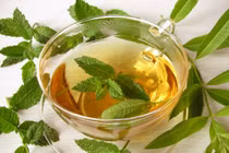 Tự chế 7 loại toner không cồn lành tính cho da