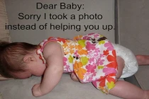 Ảnh “mẹ xin lỗi bé” ý nghĩa và hài hước