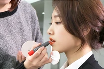 Mỹ phẩm nổi đình đám trong phim thần tượng Hàn Quốc