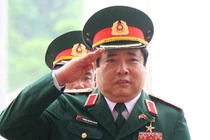 Tổng Bí thư trực tiếp thăm Đại tướng Phùng Quang Thanh