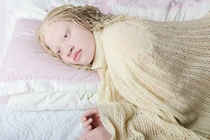 Chùm ảnh không thể tin nổi về bệnh nhân bạch tạng