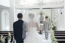 Bố mất chưa lâu, mẹ kế “mặt dày” thương lượng điều khiến tôi bất bình