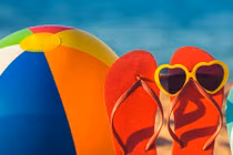 Mùa hè mặc gì, ăn gì và làm thế nào để đánh bại cơn nóng?