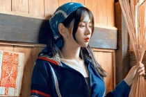 Diện thổ cẩm “trưng trổ” vòng 1, hotgirl bị chỉ trích phản cảm