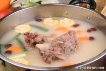 Nêm gia vị này, nước hầm xương vừa tanh lại có mùi lạ