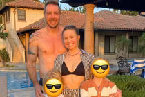 Đợi con bốc mùi mới tắm, Kristen Bell tiết lộ lý do gây choáng