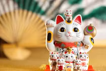 Trước ngày 1/5, 3 con giáp không trúng số cũng ngập trong cơn mưa tiền