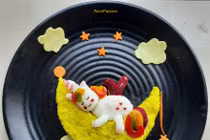 Ý tưởng trang trí đĩa cơm giúp bé lười mấy cũng ăn thun thút