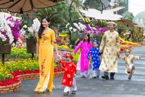 Tết Bính Thân: Chọn ngày, giờ tốt xuất hành rước tài lộc 