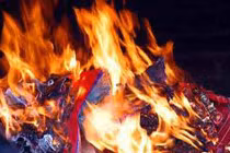 Lễ hóa vàng tiễn Tổ tiên: Cúng sao cho đúng?