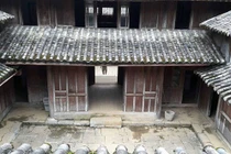 Chiêm bái dinh thự cổ hàng ngàn m2 nổi tiếng nhất Hà Giang 