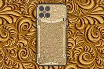 Mãn nhãn ngắm iPhone 12 dát vàng, nạm kim cương giá nửa tỷ