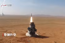 Mỹ và Trung Quốc đồng loạt thử tên lửa giữa căng thẳng leo thang