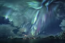 Ảnh thiên văn đẹp nhất năm 2020 tiết lộ bí mật của vũ trụ