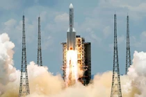  Khoảnh khắc tàu thám hiểm sao Hoả đầu tiên của Trung Quốc rời Trái đất