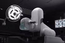 Robot cấy chip vào não người chỉ để lại... vết sẹo nhỏ