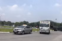 Chính phủ đồng ý giấy phép lái xe có 12 điểm/năm, vi phạm bị trừ hết điểm phải thi lại