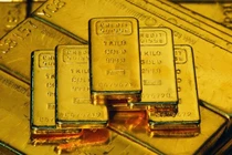 Giá vàng hôm nay 7/8: Vượt 60 triệu/lượng, ngưng lấy đà tăng tiếp