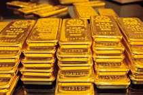 Dân đổ xô mua vàng, có cần lo ngại về lạm phát và giá vàng?