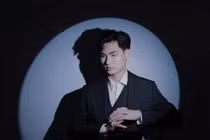 Nam sinh Ngoại thương thi Mr World Vietnam là ai?