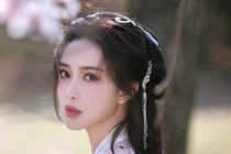 Người đẹp thủ vai Mai Siêu Phong trong "Tân Anh hùng xạ điêu"