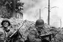 Trong WW2, trận chiến nào khiến 1,9 triệu người bỏ mạng? 