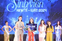 Hoa khôi khoa Luật đối đáp việc gen Z “đi chữa lành'