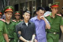 Cụ bà 71 thuê người bắn "phi công trẻ" nhận án treo