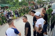 Vụ giang hồ bao vây ôtô công an: Tạm đình chỉ công tác 2 trung tá công an