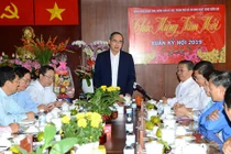 Bí thư TP HCM Nguyễn Thiện Nhân chúc Tết tại quận Bình Tân