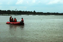 TPHCM: Chìm tàu trên sông Gò Gia, thuyền trưởng mất tích