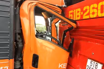 Trẻ em hoảng loạn, giao thông ùn tắc trên cao tốc Trung Lương