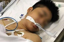 Đang truy tìm kẻ chém chủ cửa hàng điện thoại man rợ