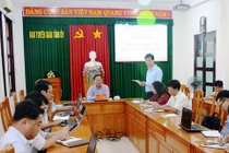 Cô giáo bị tố vào nhà nghỉ với nam sinh thừa nhận có yêu đương