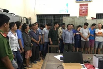 Đồng Nai: Triệt phá sòng bạc khủng trong rừng tràm, thu 500 triệu